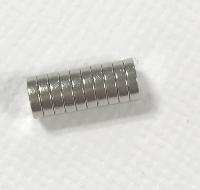10 Mini Aimants 4 mm x 1 mm (sachet)