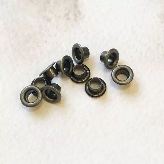 10 oeillets - 8mm - argent antique