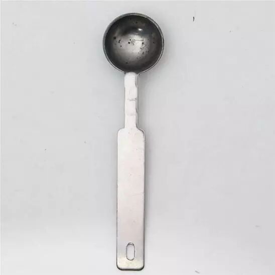cuill�re pour cire