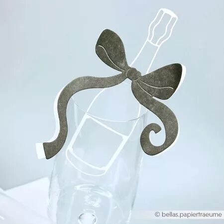 Die - Champagne - Alexandra Renke