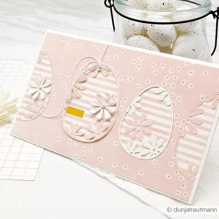 Die - �uf de P&acirc;ques avec des marguerites - Alexandra Renke