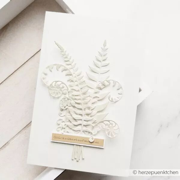 Die - Duo de branches de foug�re