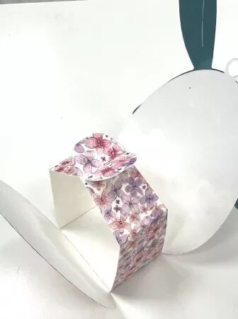 Die - Easter egg box
