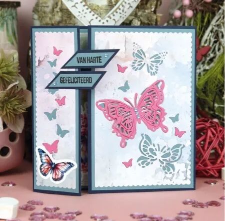 Die - Flutter Flair - frame