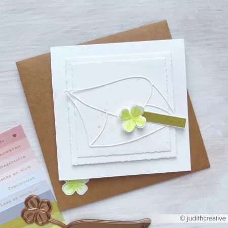Die - Large flying letter - Alexandra Renke