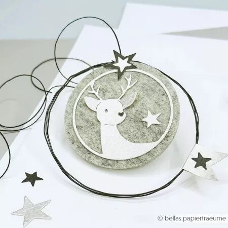 Die - Renne dans la boule de Noël - Alexandra Renke