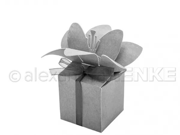 Die A4 - 3D bo�te � fleurs - Alexandra Renke