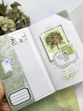 Tampon A6 - Jardin secret - Bouquet d\'hortensias - Les Ateliers de Karine