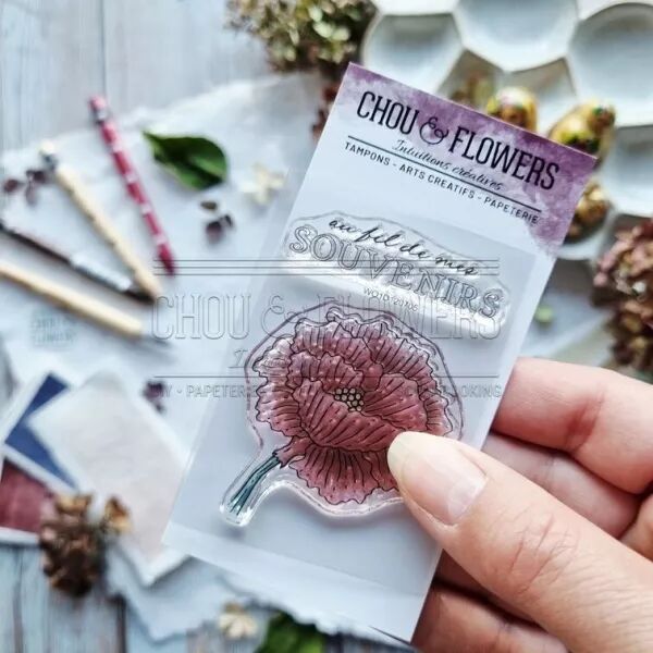 Tampon clear A8 FAM102 FLEUR SOUVENIR - la cl� des souvenirs - Chou and Flowers